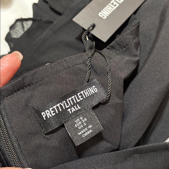 PrettyLittleThing Black Ruffled Dress - Picture 6 of 7